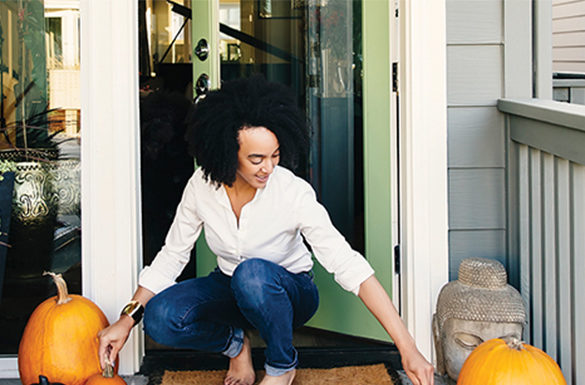 Fall in Love with Outdoor Décor